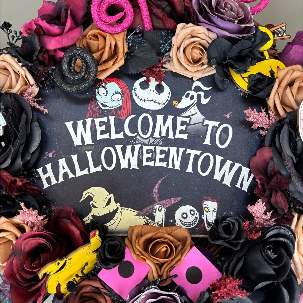 Halloween Town Wreath with Pink and Black Roses - Picture 4 of 6